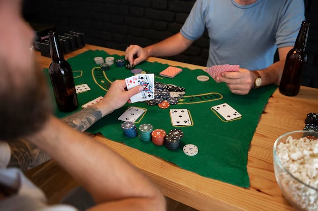 kay55 kay55 Bolaion Round Play